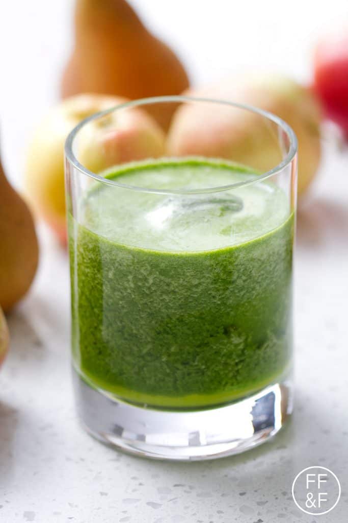 This Fruity Green Juice is packed with spinach but with the taste of fruit juice. This recipe is allergy friendly (gluten, dairy, shellfish, nut, egg, and soy free) and suits the autoimmune protocol diet (AIP), paleo and vegan diets.