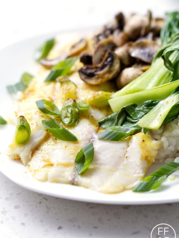 Easy meal of Oven Roasted Tilapia, Bok Choy and Mushrooms that can be made in just 15 minutes using less than 10 ingredients. This recipe is allergy friendly (gluten, dairy, shellfish, nut, egg, and soy free) and suits the paleo diet.