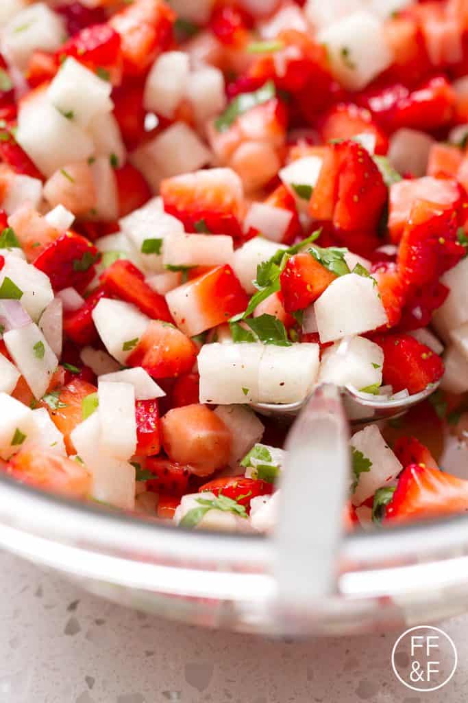 Here's a nightshade free Strawberry Salsa recipe that can be used for a naturally sweet and tangy topping or dip. This recipe is allergy friendly (gluten, dairy, shellfish, nut, egg, and soy free) and suits the autoimmune protocol (AIP), paleo and vegan diets.