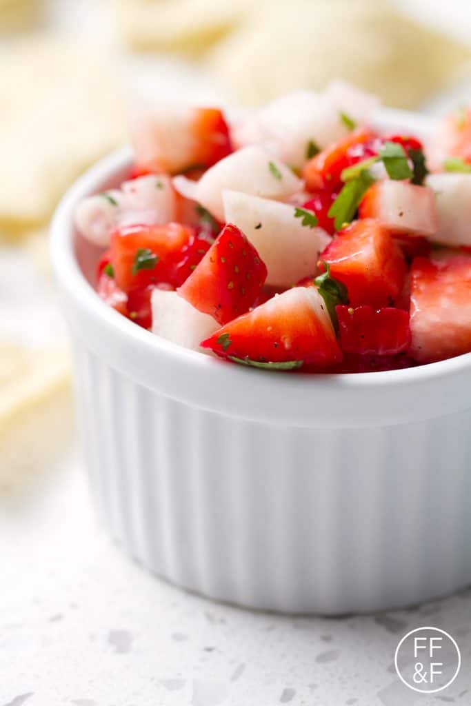 This is a nightshade free Strawberry Salsa recipe for a naturally sweet and tangy topping or dip. This recipe is allergy friendly (gluten, dairy, shellfish, nut, egg, and soy free) and suits the autoimmune protocol (AIP), paleo and vegan diets.