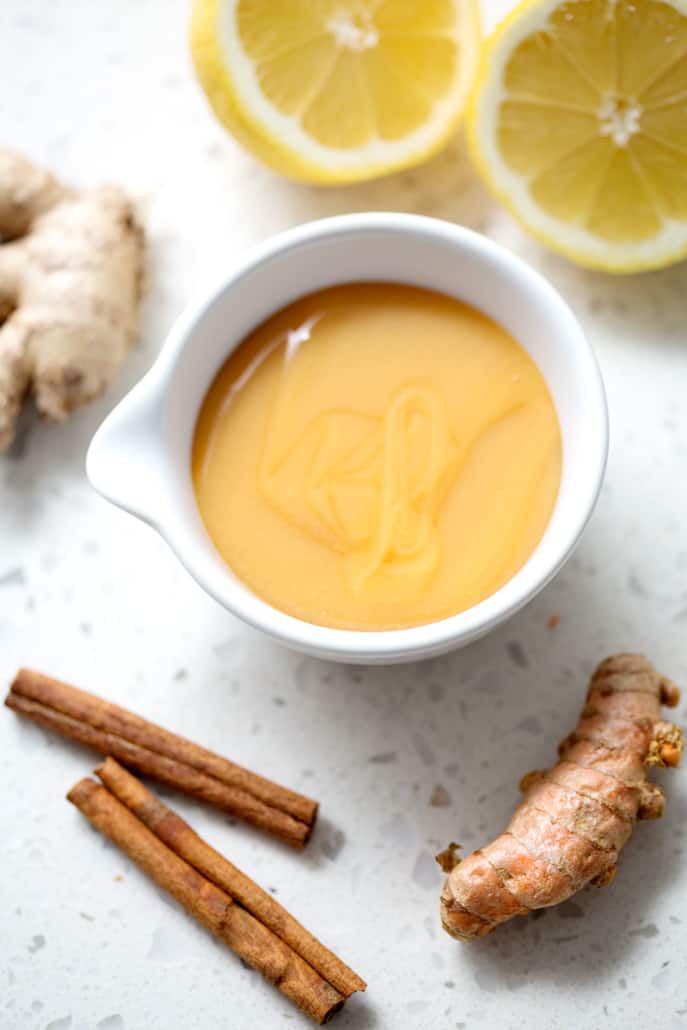 This Honey Lemon Throat Soother will not only soothe sore and scratchy throats but also has some antimicrobial, antiviral and antioxidant properties to help beat your cold or flu. This recipe is allergy friendly (gluten, dairy, shellfish, nut, egg, and soy free) and suits the Autoimmune Protocol (AIP) and Paleo diets.