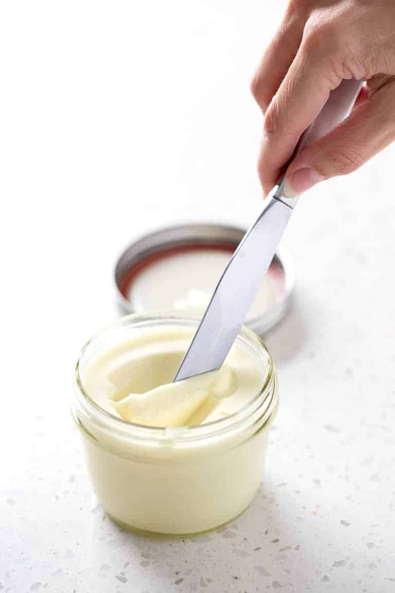 aip-mayo-egg-free-mayo-recipe-the-honest-spoonful