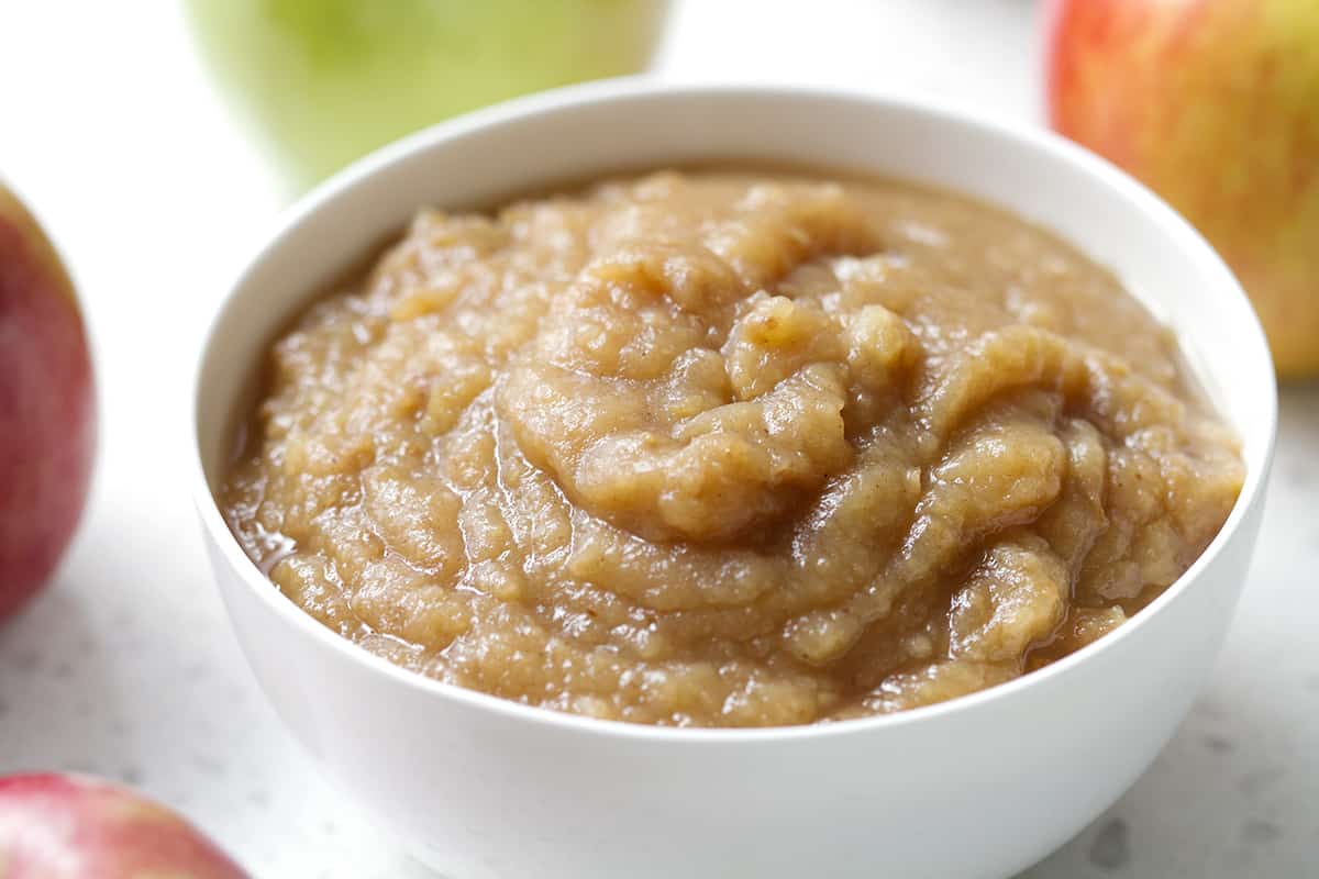 bowl of unsweetened applesauce