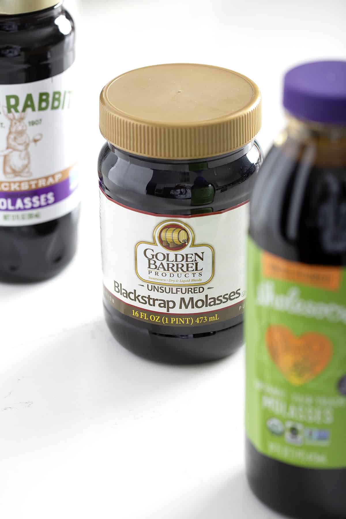 jar of golden barrel blackstrap molasses